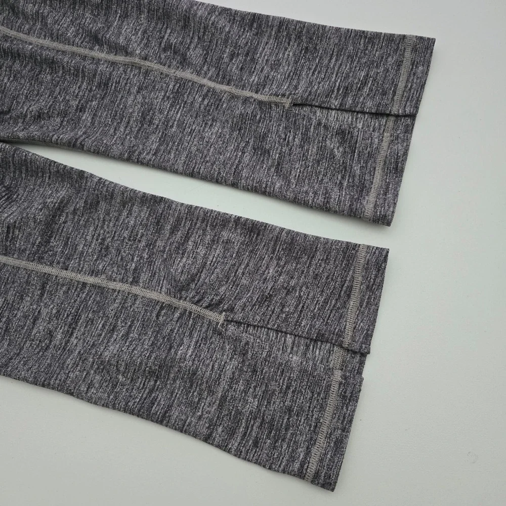 Lululemon Women's Pace Setter Grey Space Dye Striped Waist Crop Leggings 8 - Picture 7 of 12